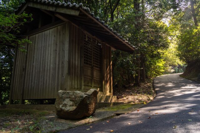 「三島神社・新谷」
愛媛県今治市新谷甲５８０
#神社 #鳥居 #神社仏閣 #torii #今治市 #愛媛県  #鳥居 #三島神社 #三嶋神社